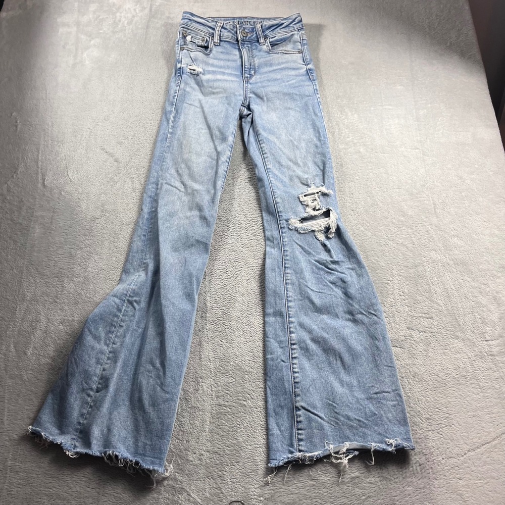 American Eagle Super High Rise Flare Distressed Jeans Light Wash Size 0 Regular